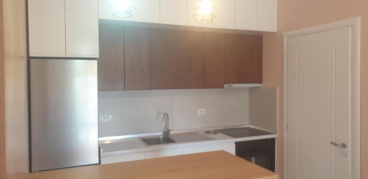 Beach View Apartment, Golem Durres Bagian luar foto
